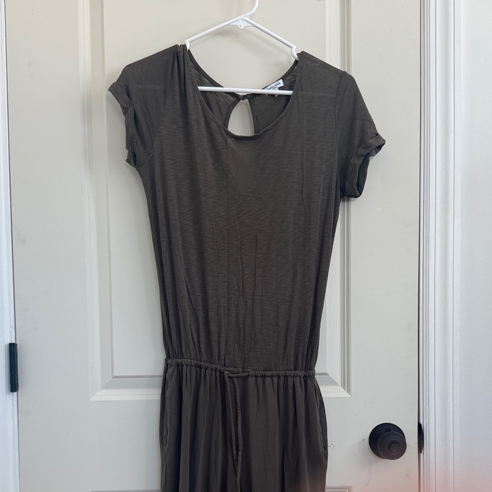 Splendid Olive Green Women's jumpsuit so soft!